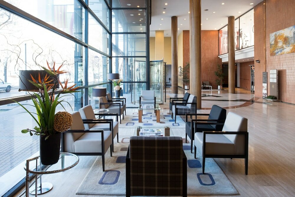 Фото Catalonia Gran Hotel Verdi