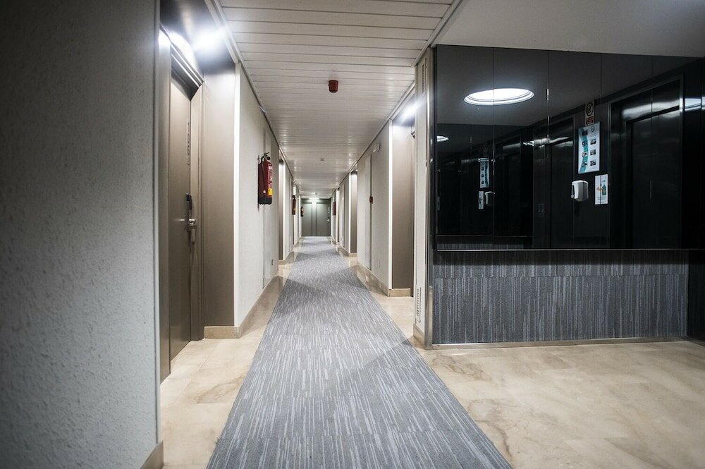 Фото Hotel Zaragoza Royal