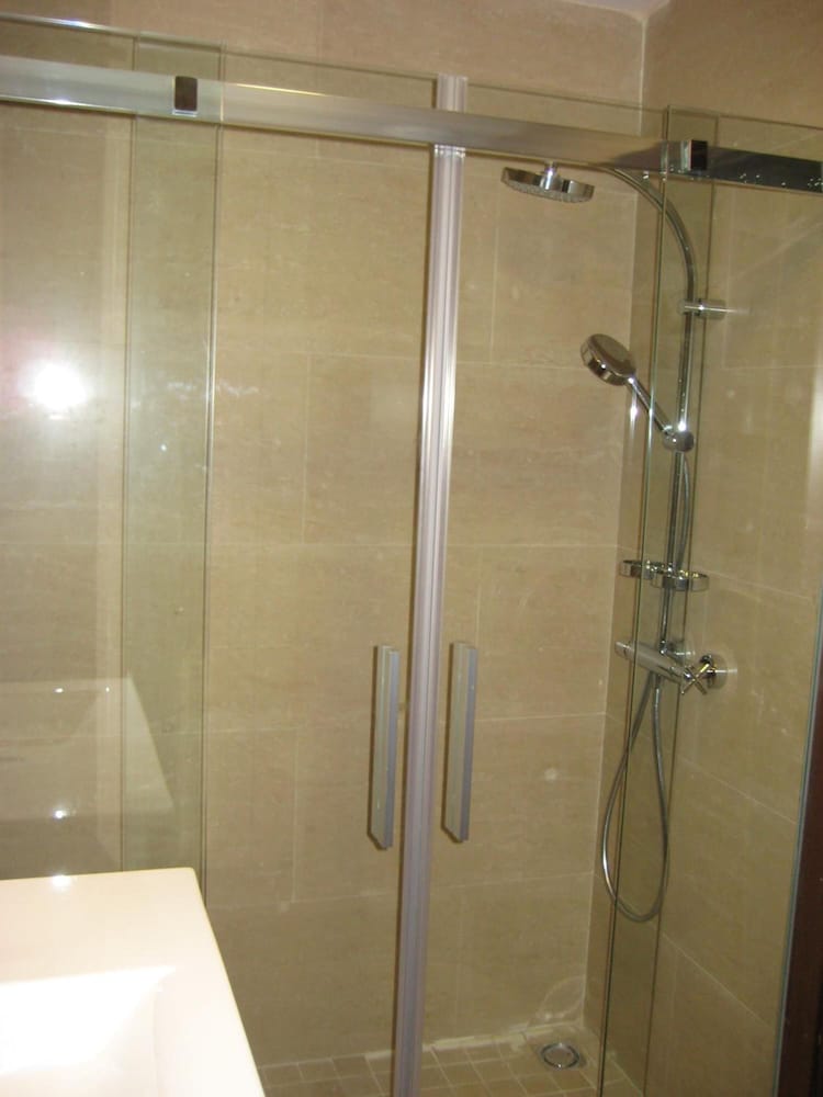 Фото Hotel Dinastía