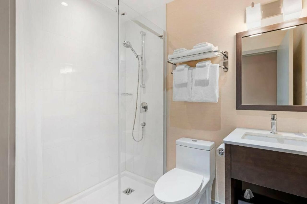 Фото Quality Inn Centre-Ville