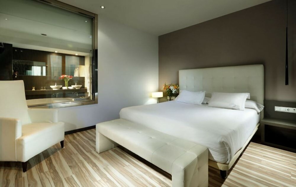 Фото Hotel Eurostars Arenas de Pinto