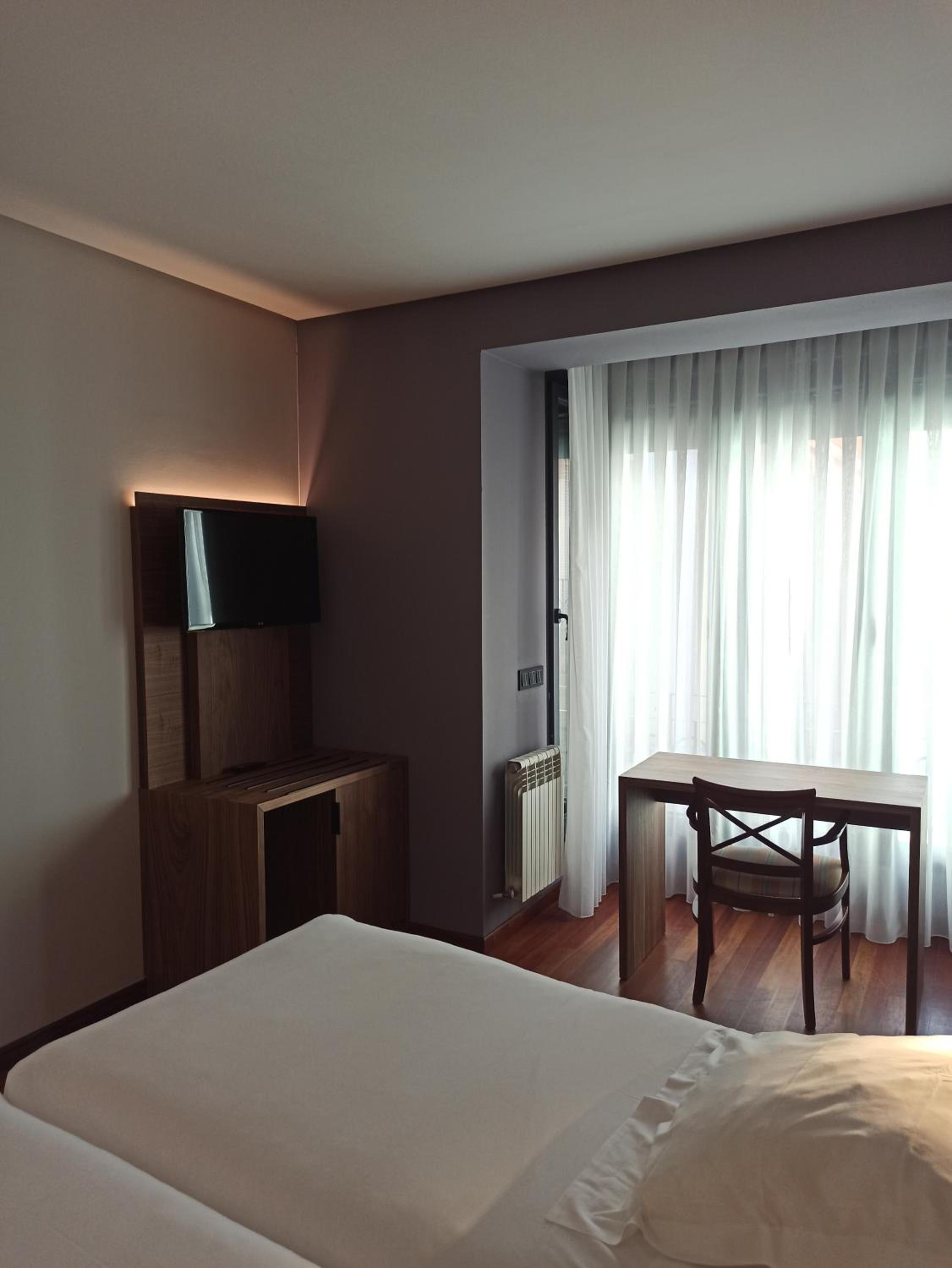 Фото Hotel SPA Paris