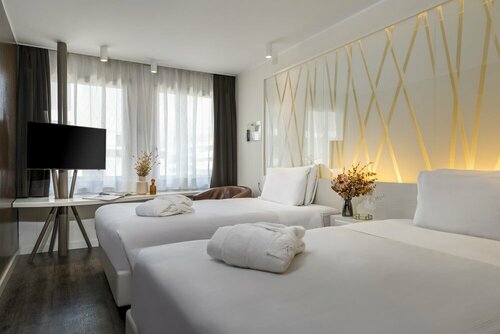 Внешний вид отеля Hotel Admiral в Лугано, фото 3