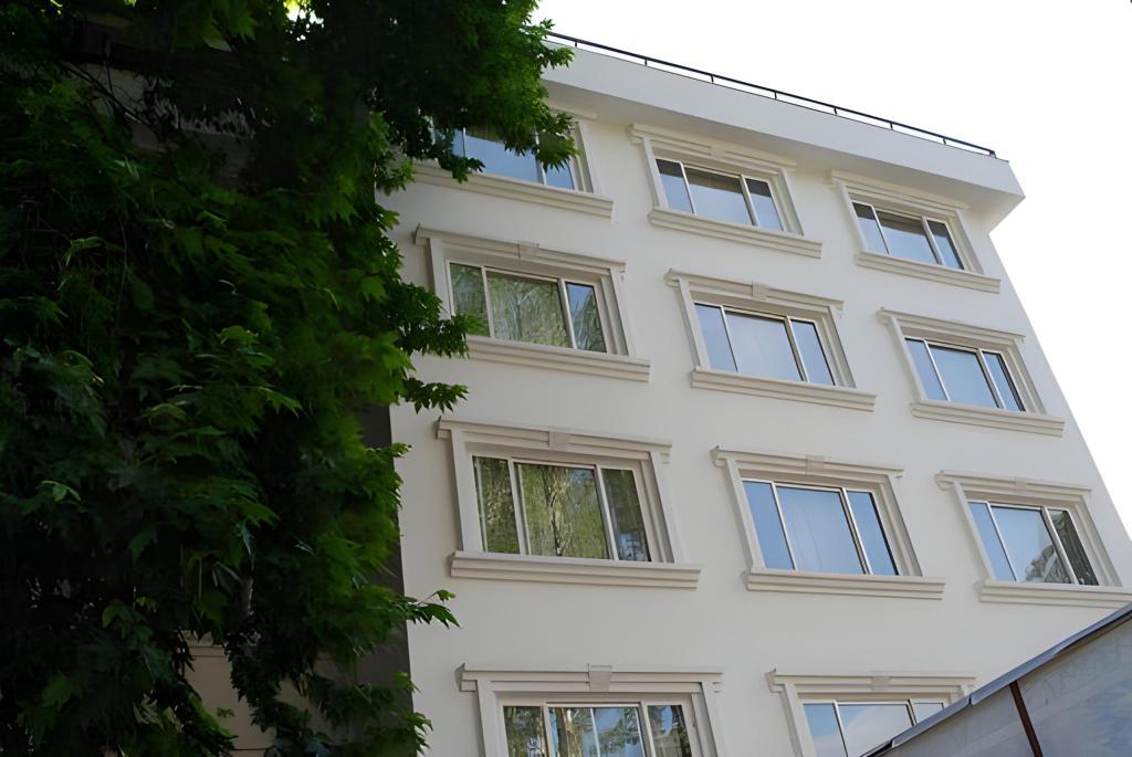 Фото Comrade Inn