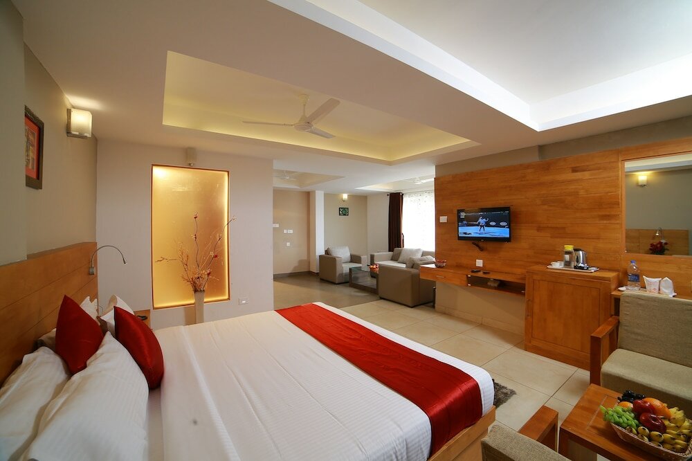 Фото The Munnar Queen