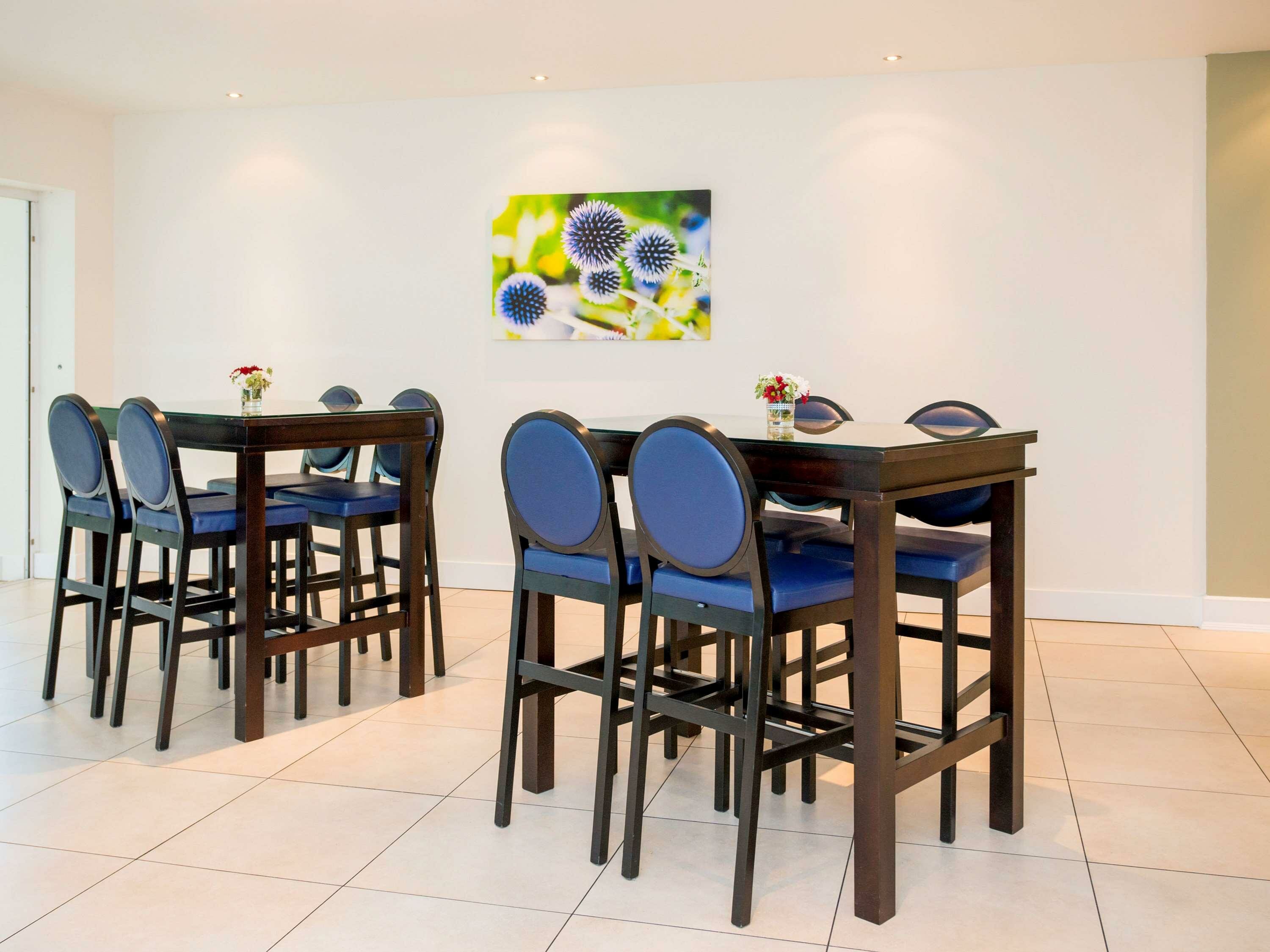 Фото Stanwell Hotel by Mercure