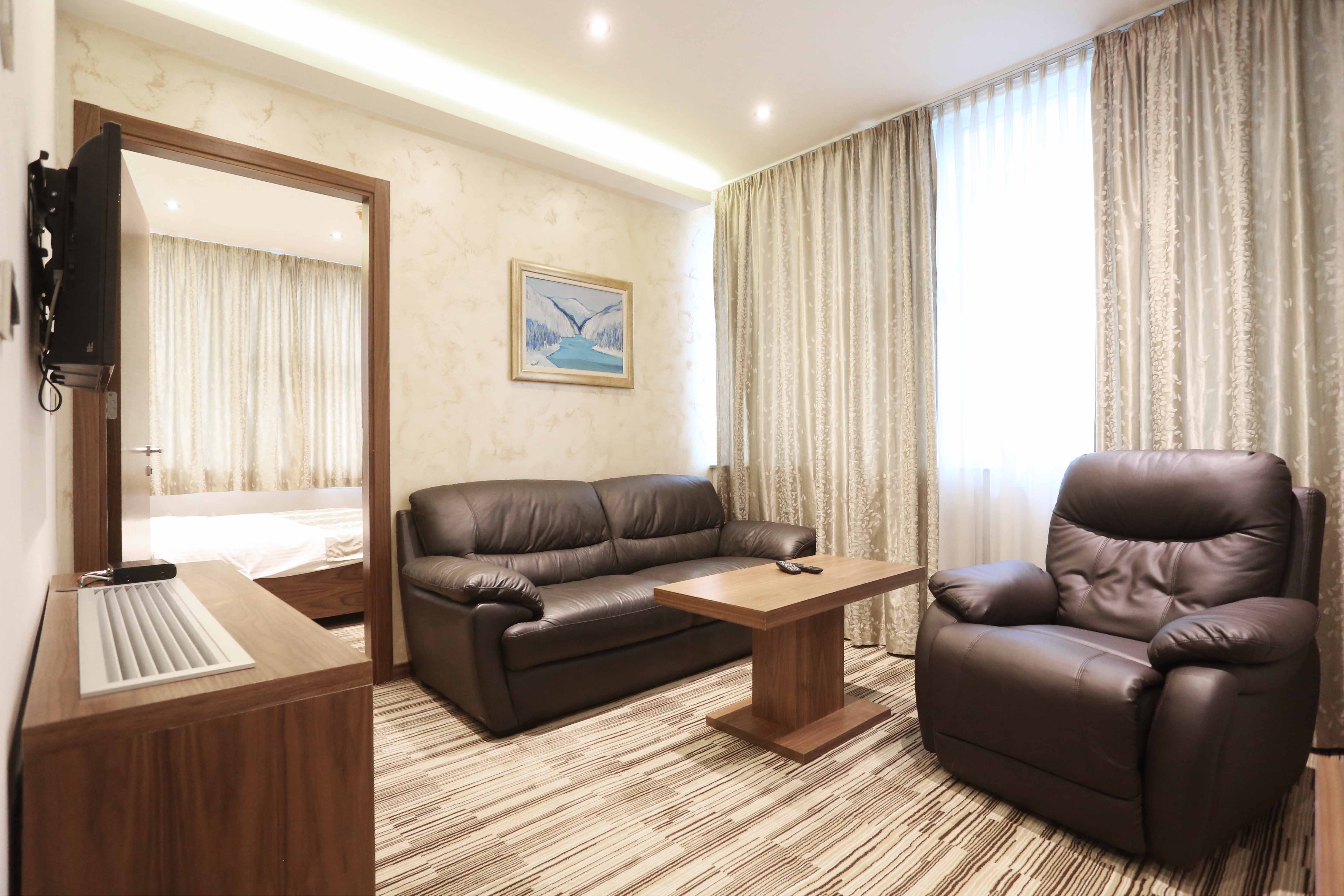 Фото Hotel Bistrik City Center