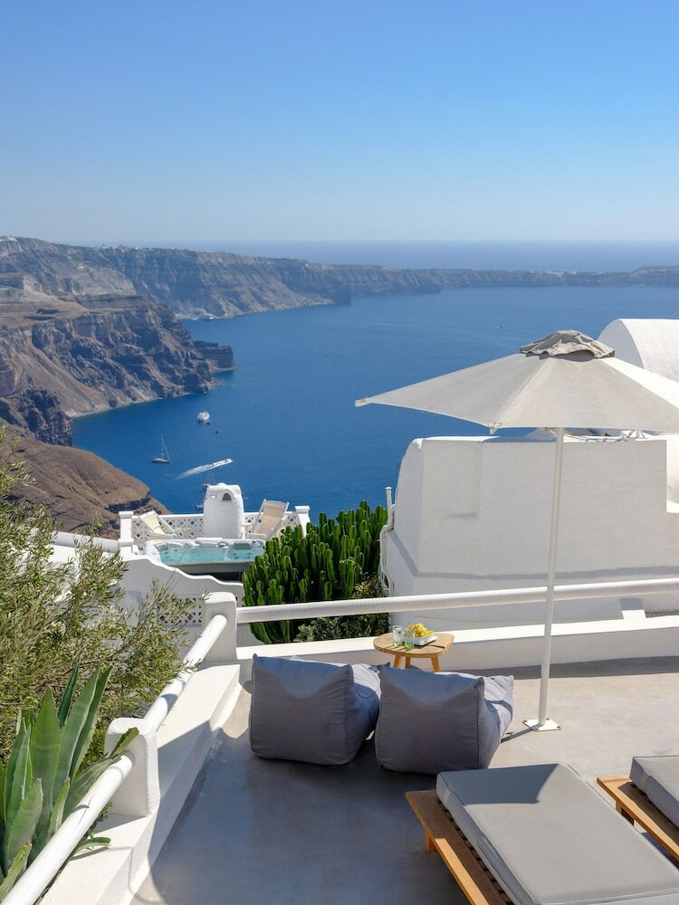 Фото WeSense Santorini