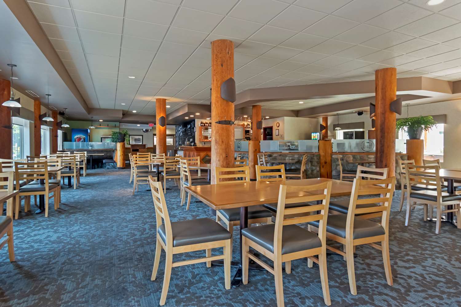 Фото Best Western Plus Valemount Inn & Suites
