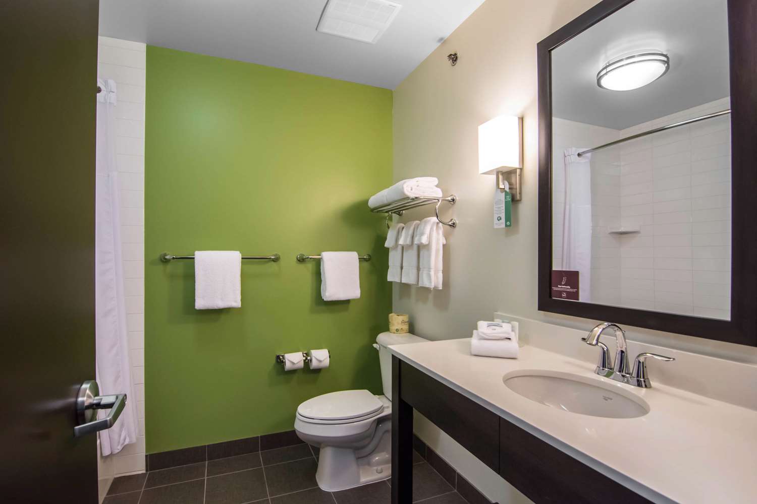 Фото Sleep Inn Regina East