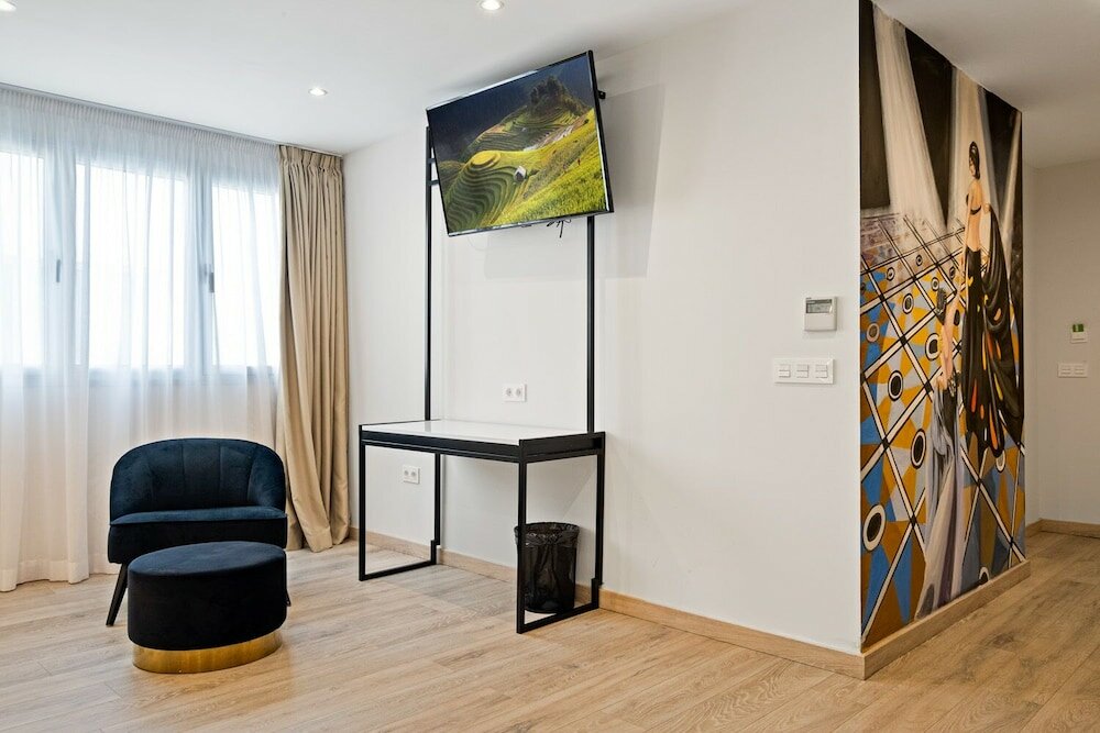 Фото Urban Anaga Hotel