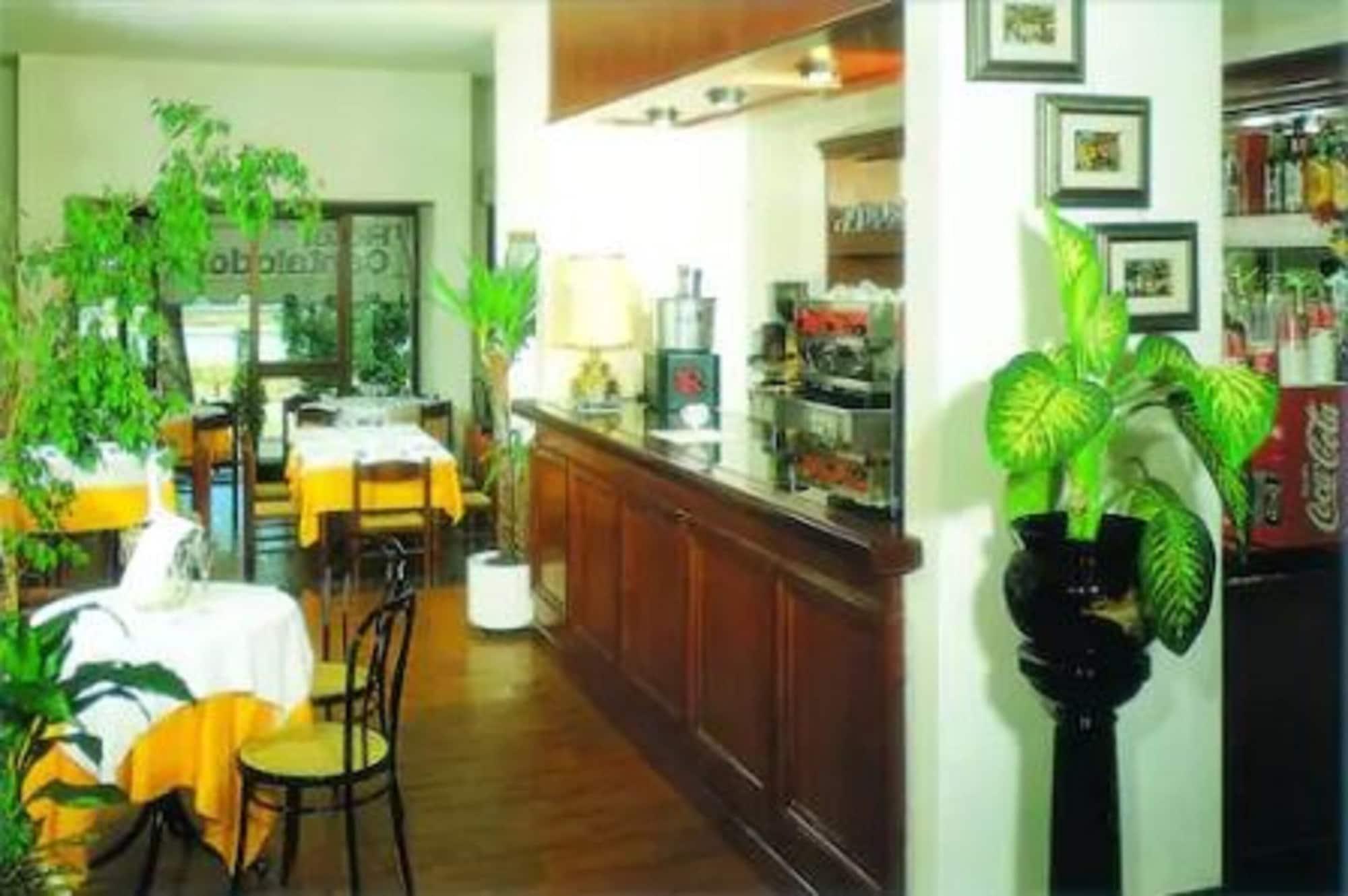 Фото Hotel Cantalodole