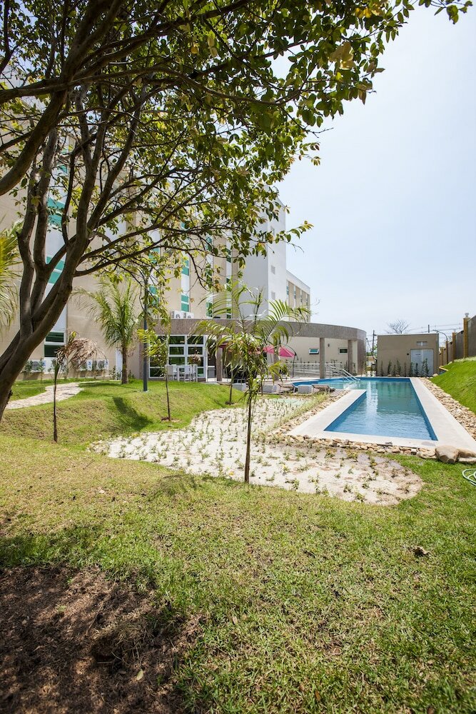 Фото Intercity Vinhedo