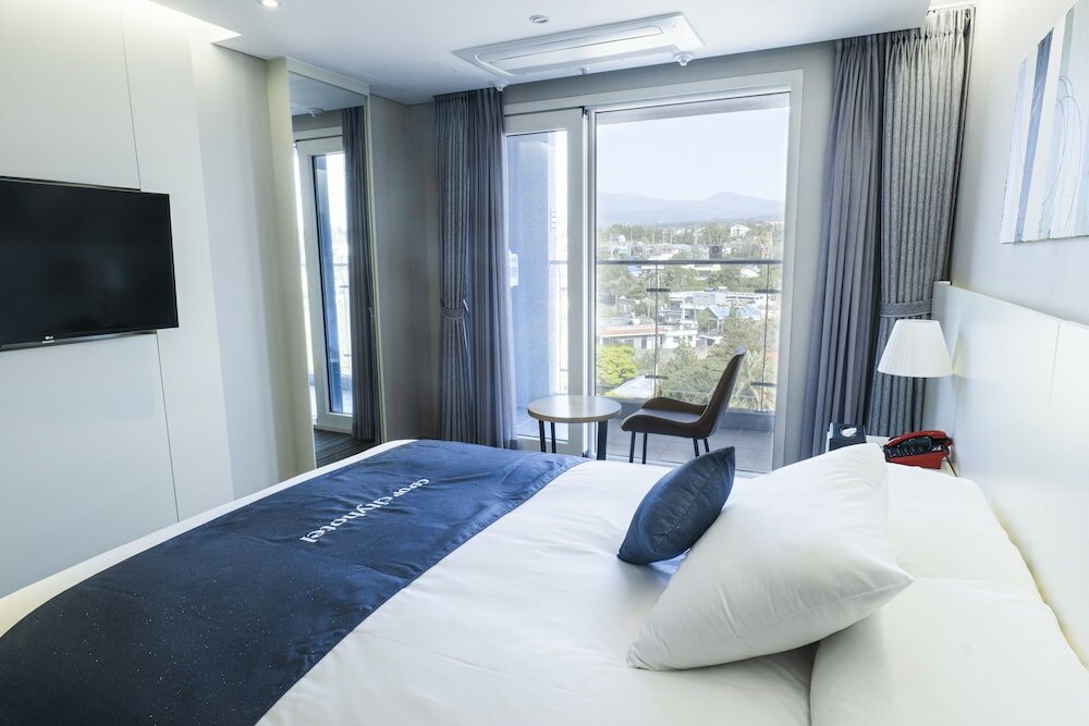 Фото Co-op City Hotel Harborview