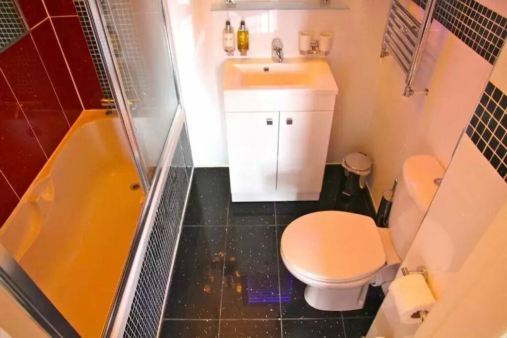 Фото Crompton Guest House