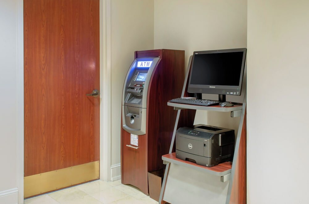 Фото Omni Riverfront Hotel