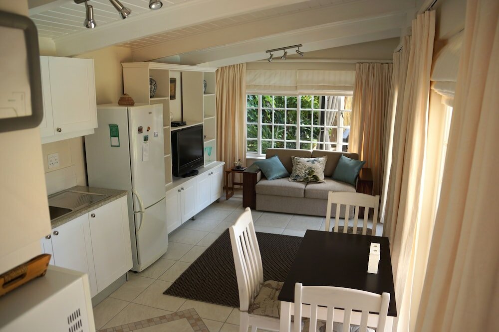 Фото Wild Olive Guest House