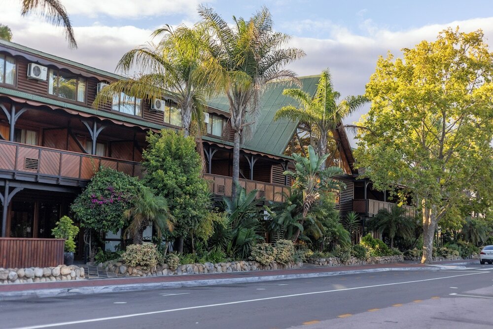 Фото отеля 1