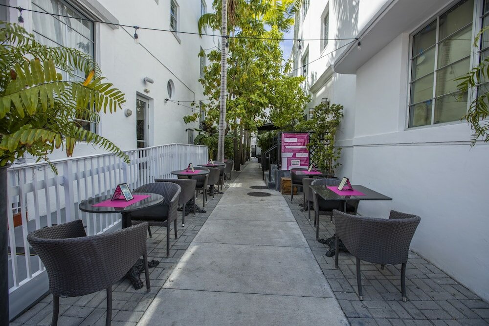 Фото Posh South Beach Hostel, a South Beach Group Hotel