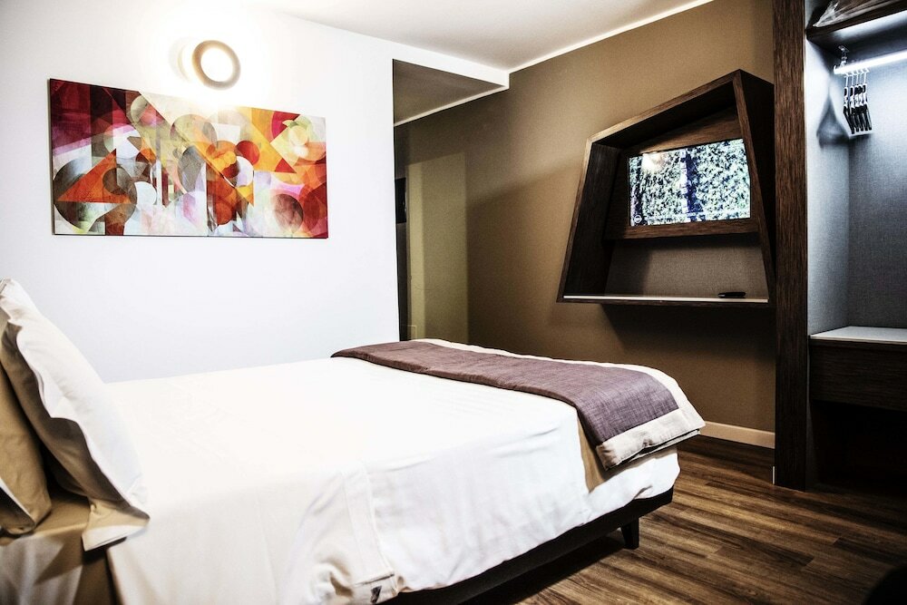 Фото Al Manthia Hotel