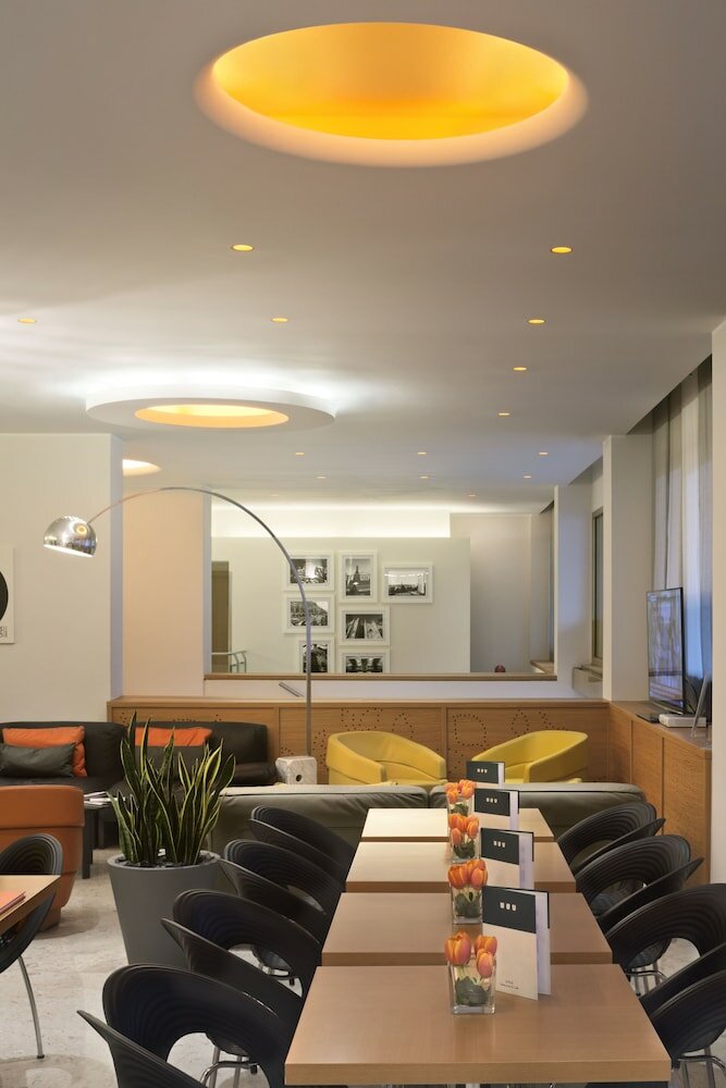 Фото Unahotels Mediterraneo Milano