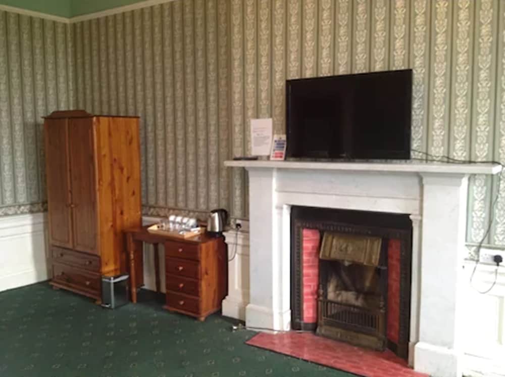 Фото Adelphi Hotel