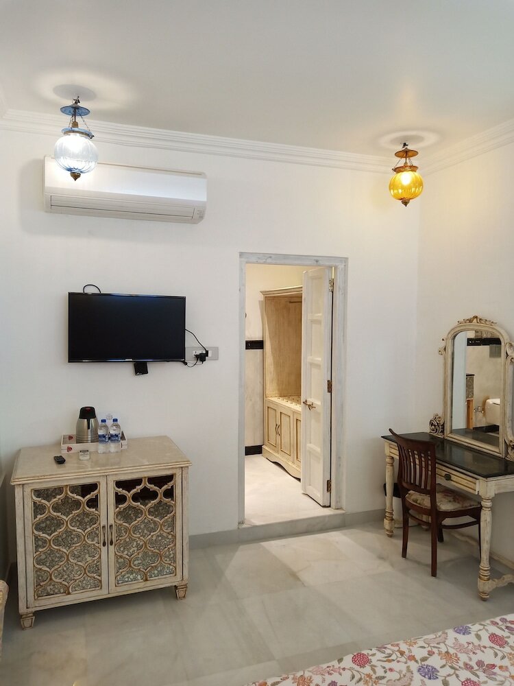 Фото Jagat Niwas Palace