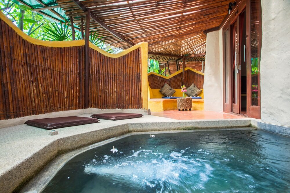 Фото B52 Beach Resort