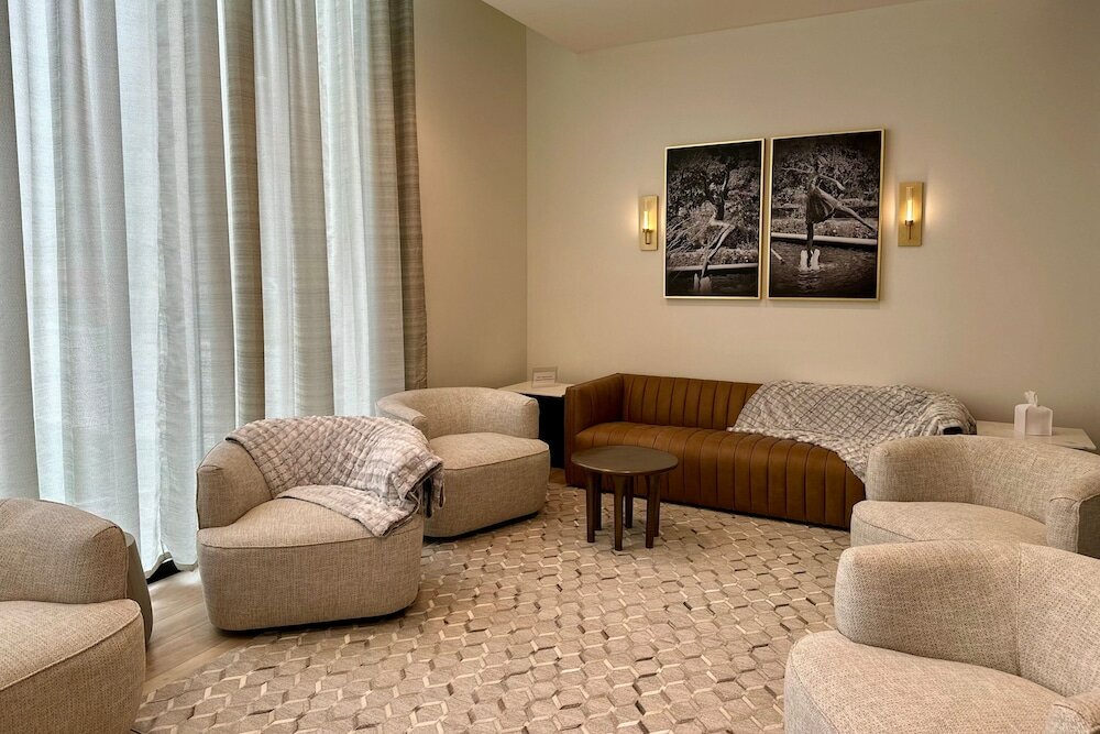 Фото Cascade Hotel, Kansas City, a Tribute Portfolio Hotel