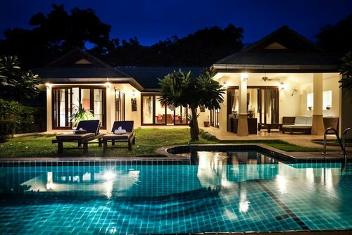 Idyllic Samui Oceanfront Resort and Villas
