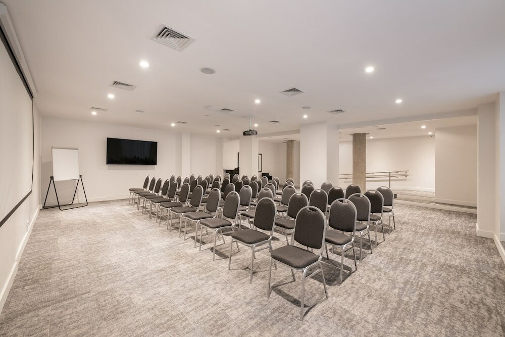 Фото Efe Hotel & Cowork