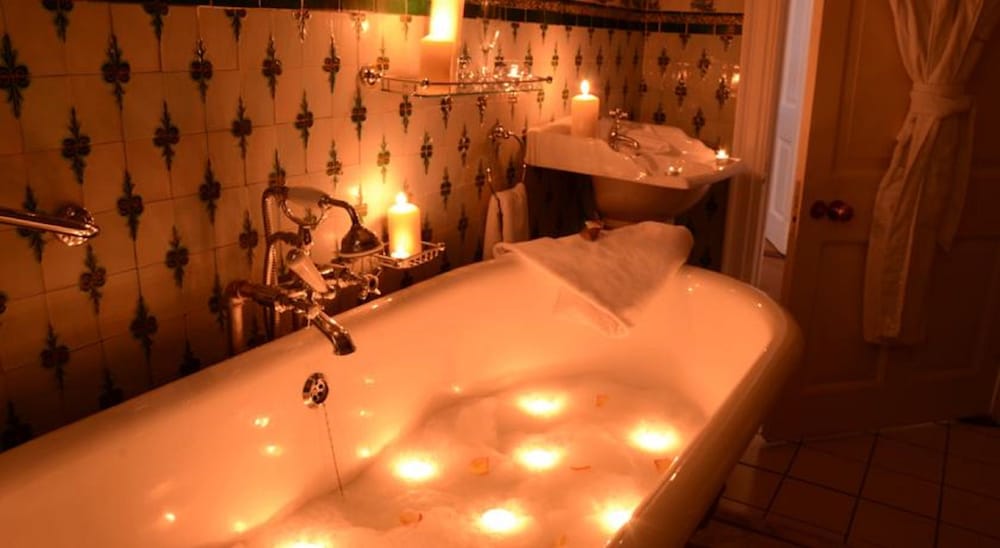 Фото Waterford Castle