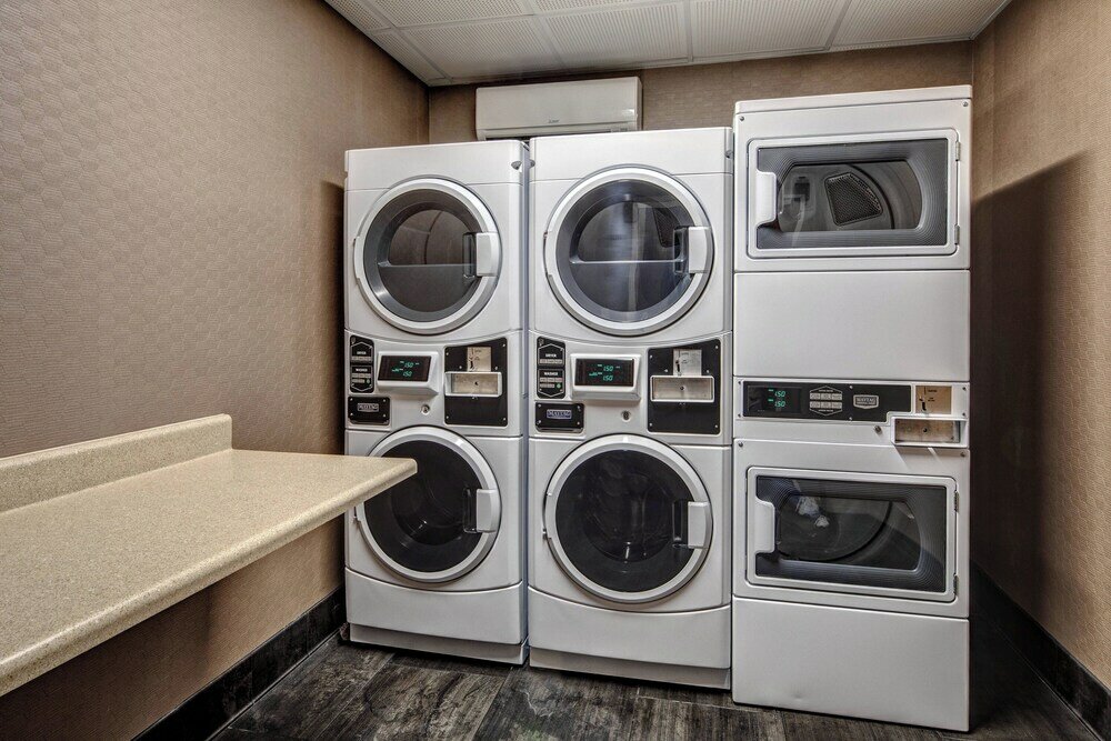 Фото Courtyard by Marriott Vanderbilt-West End