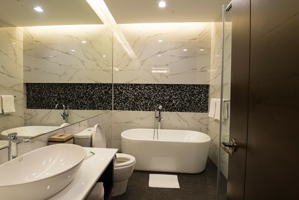 Фото Lenox Hotel