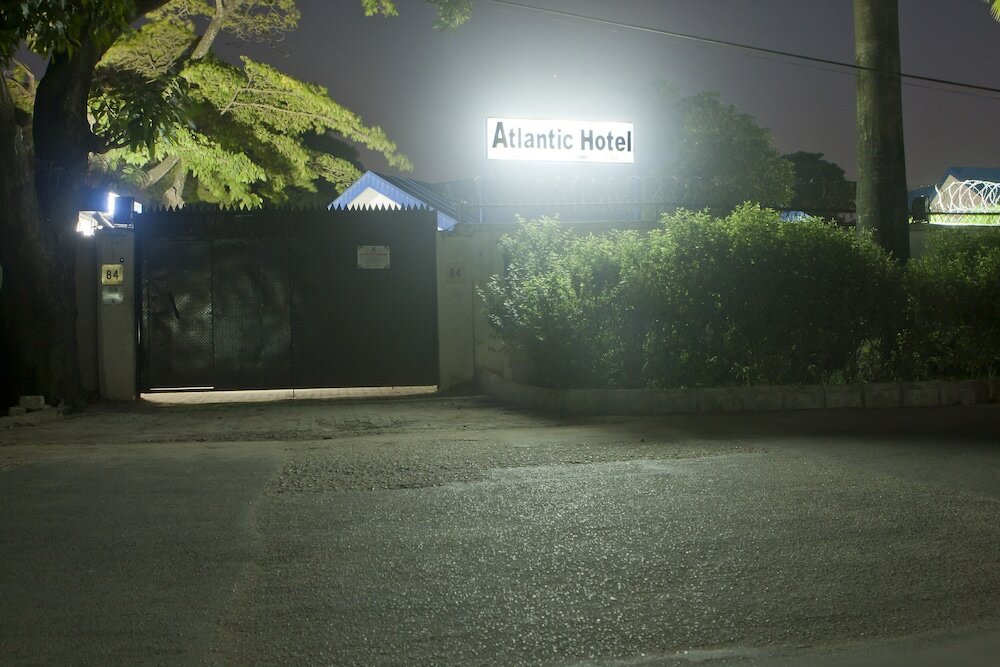 Фото Atlantic Hotel