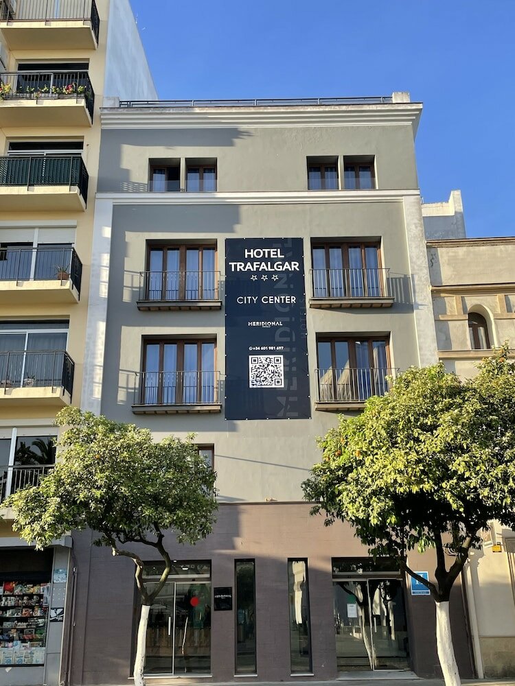 Фото Hotel Trafalgar