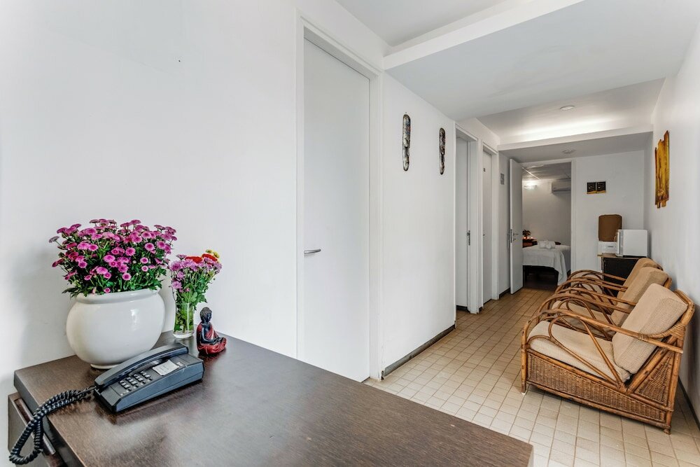 Фото Whispering Palms Beach Resort