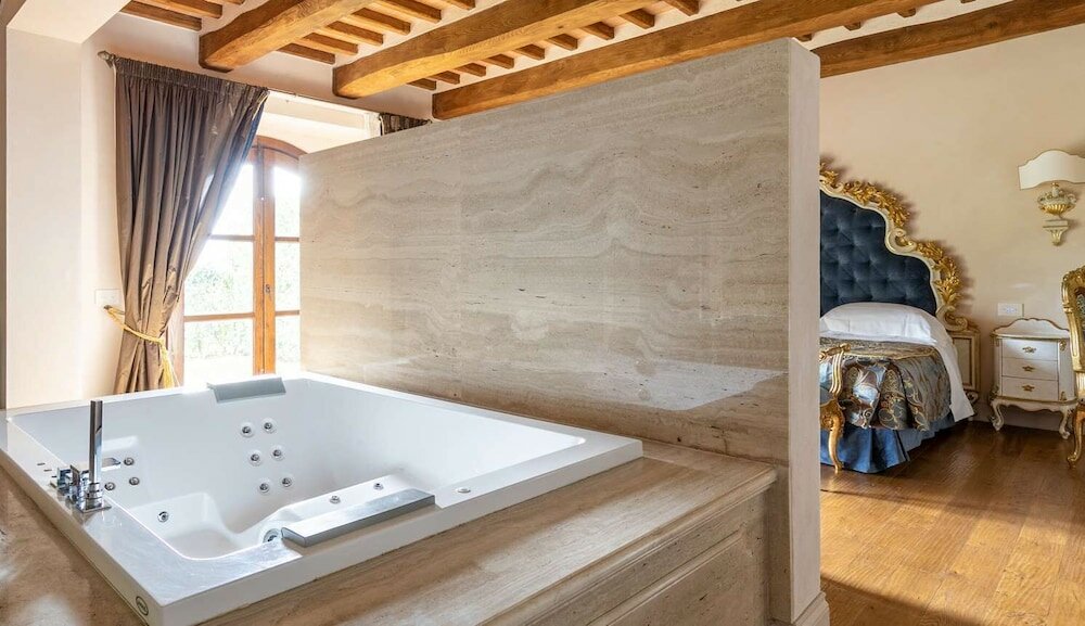 Фото Relais La Corte dei Papi