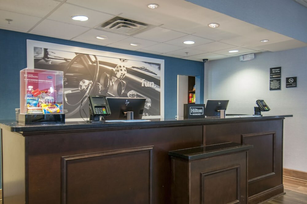 Фото Hampton Inn & Suites Baton Rouge/Port Allen