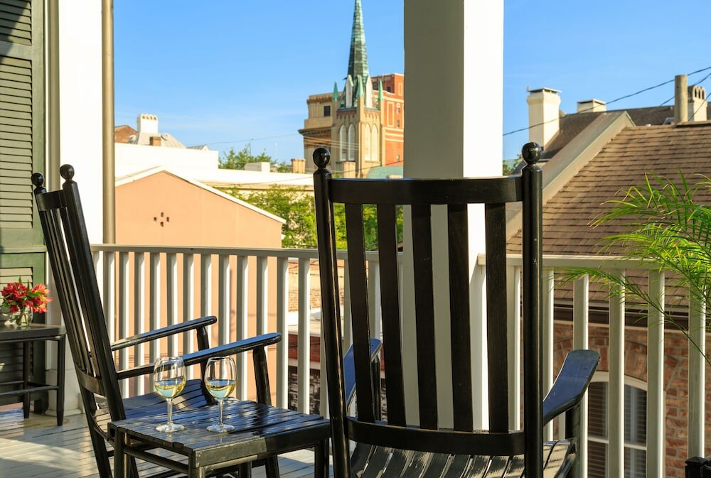 Фото The Inn on West Liberty