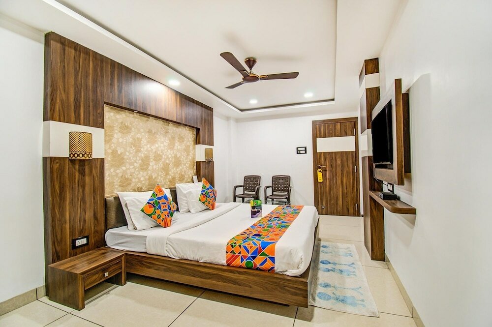 Фото FabHotel Rajnandani Residency