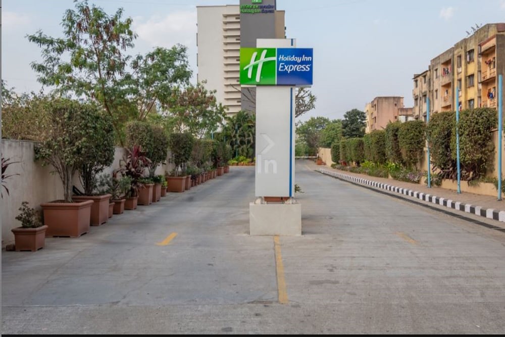Фото Holiday Inn Express Pune Hinjewadi, an Ihg Hotel