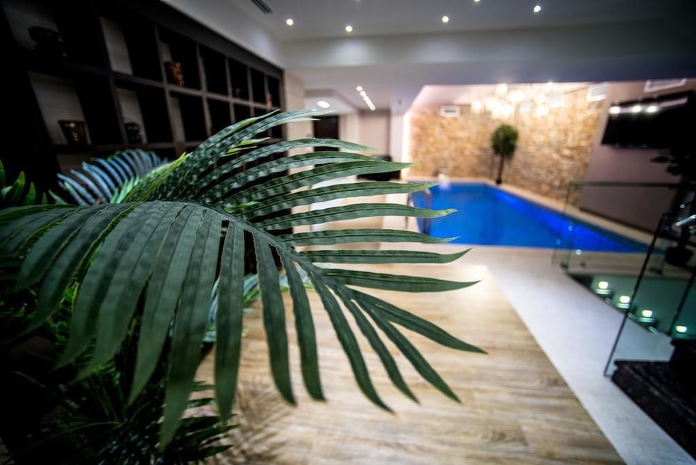 Фото Aghababyan's Hotel