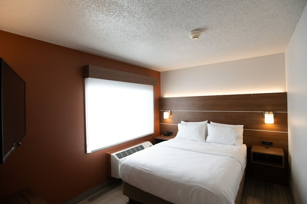 Фото Holiday Inn Express Houghton-Keweenaw, an Ihg Hotel