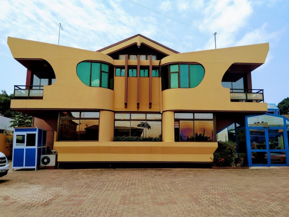 Фото отеля 1