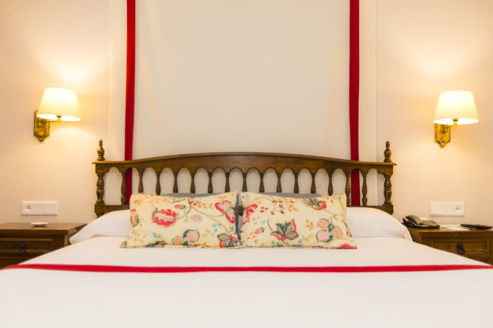 Фото Parador De Ribadeo Lugo