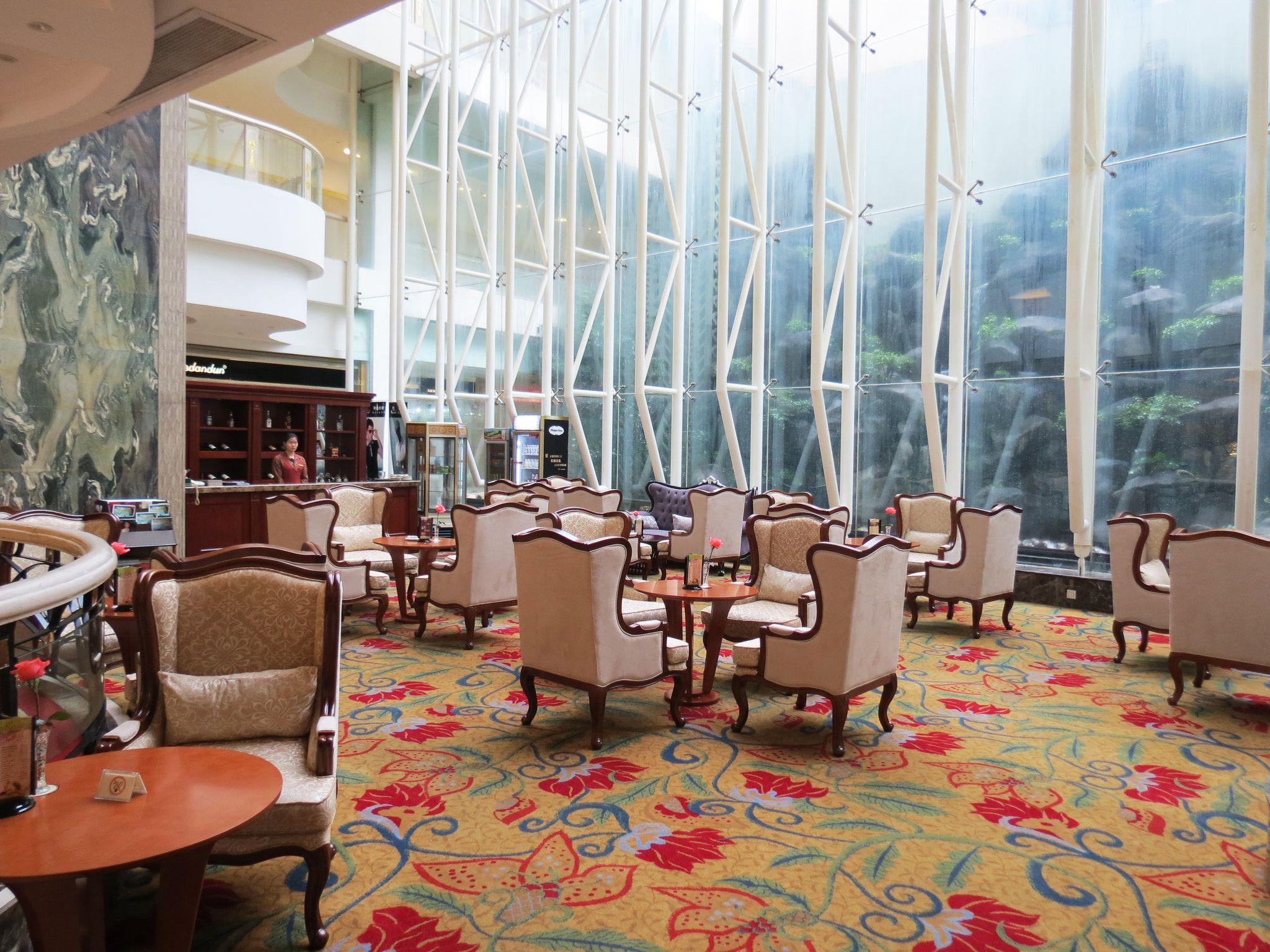 Фото RongJiang hotel