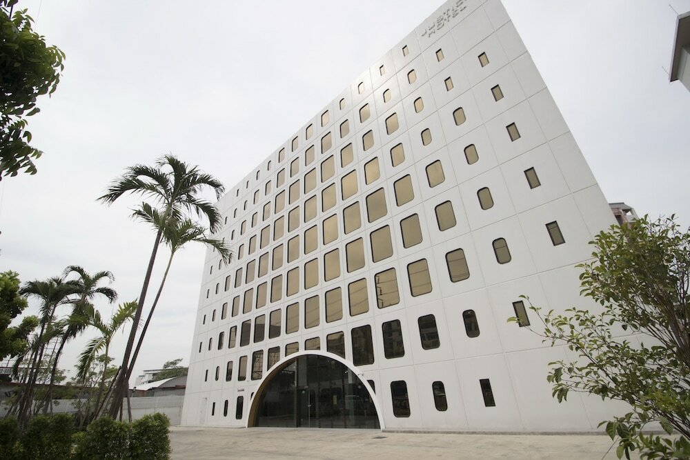 Фото Justice Hotel