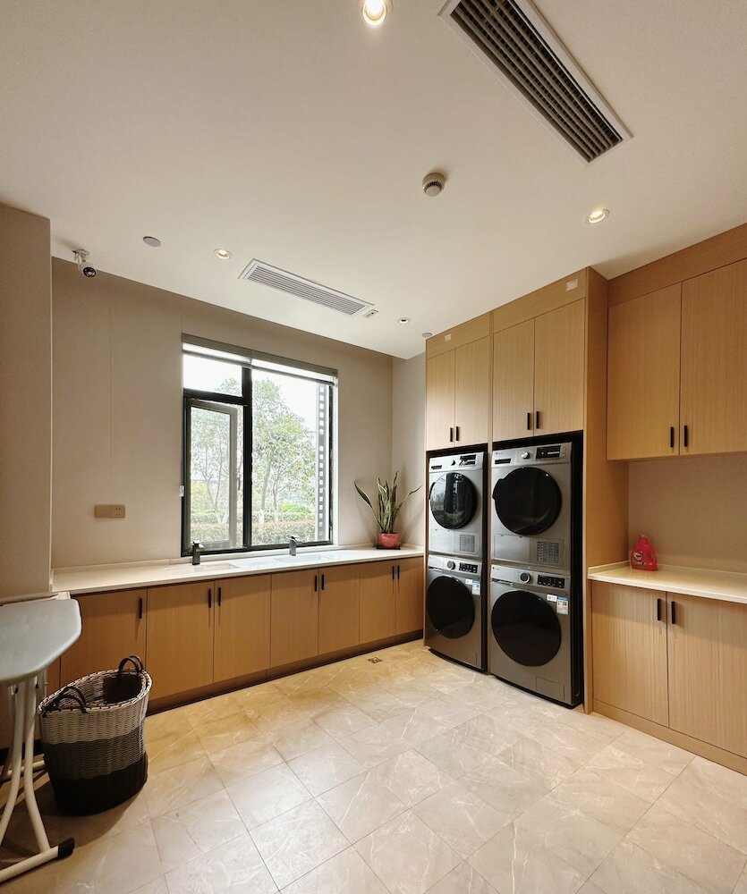 Фото Shanghai Deco Hotel