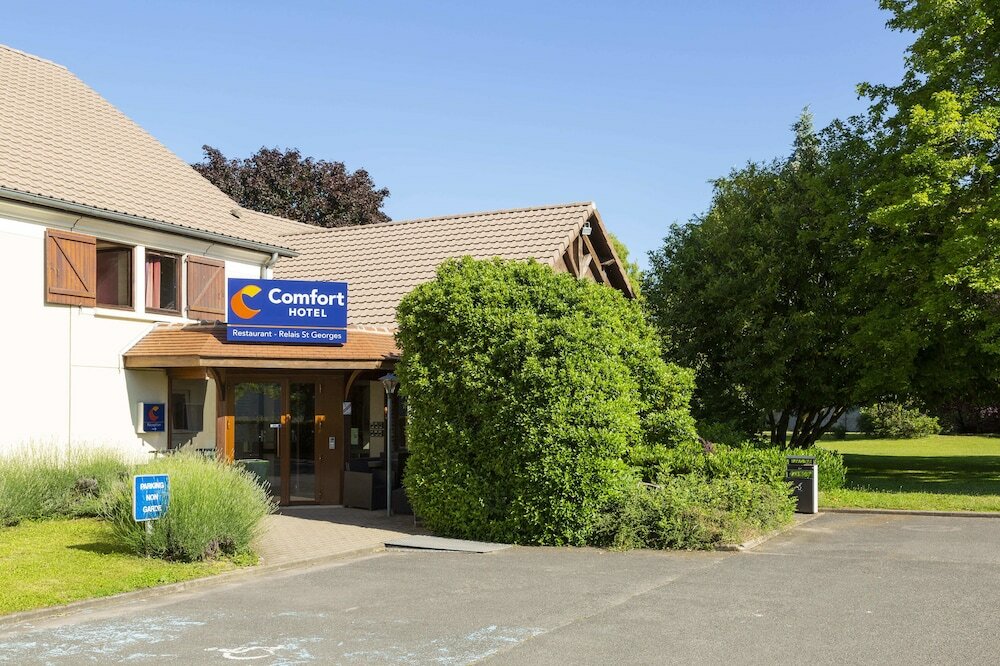 Фото Comfort Hotel Pithiviers